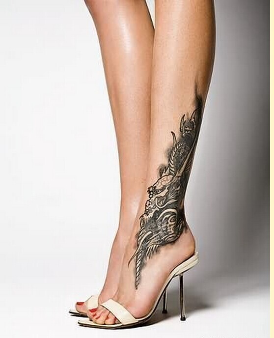 女性脚踝个性纹身图案图片