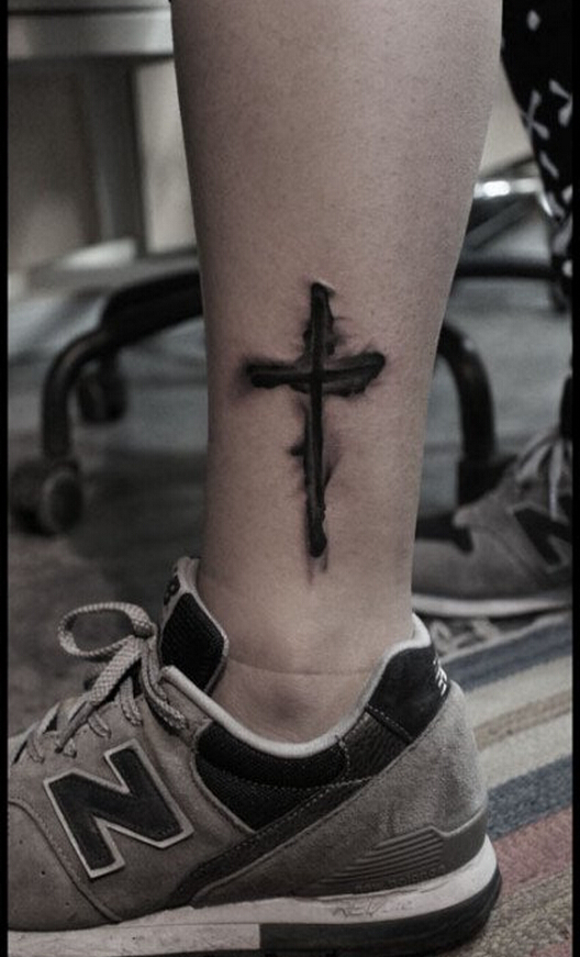 个性脚踝时尚十字架纹身图案图片