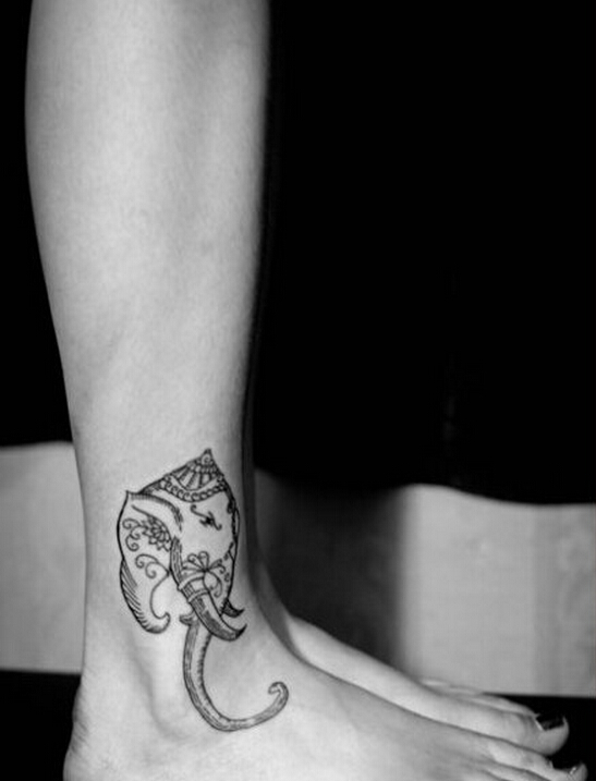漂亮脚踝时尚好看的象纹身图案图片
