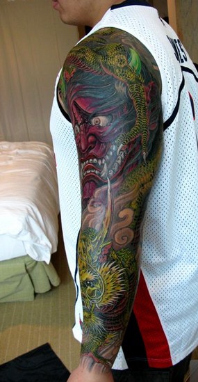 炫酷的般若花臂纹身