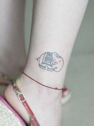 脚踝呆萌的小象刺青