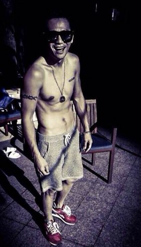 姐姐爸爸 曹格的手臂刺青