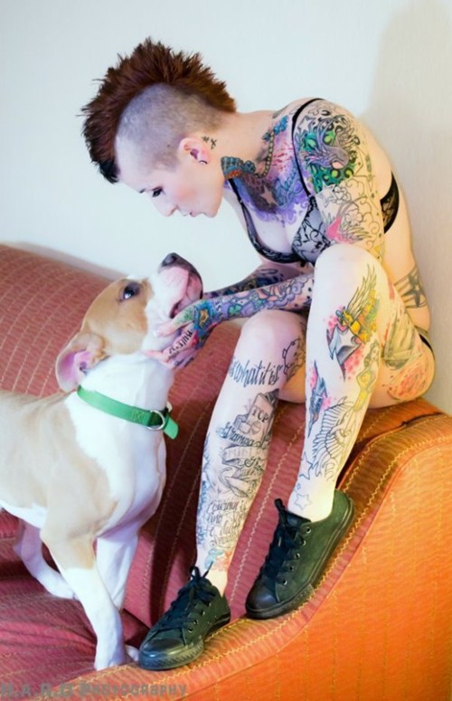 纹身界的性感美女