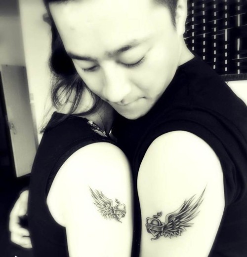 用纹身记录的爱情