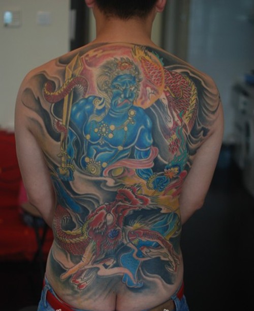 满背霸气不动明王纹身