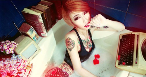 纹身界的漂亮美眉