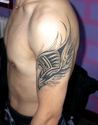 很好看的手臂翅膀纹身