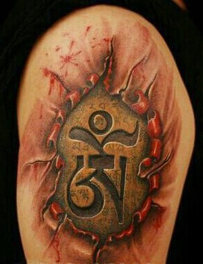 帅气时尚的手臂梵文刺青