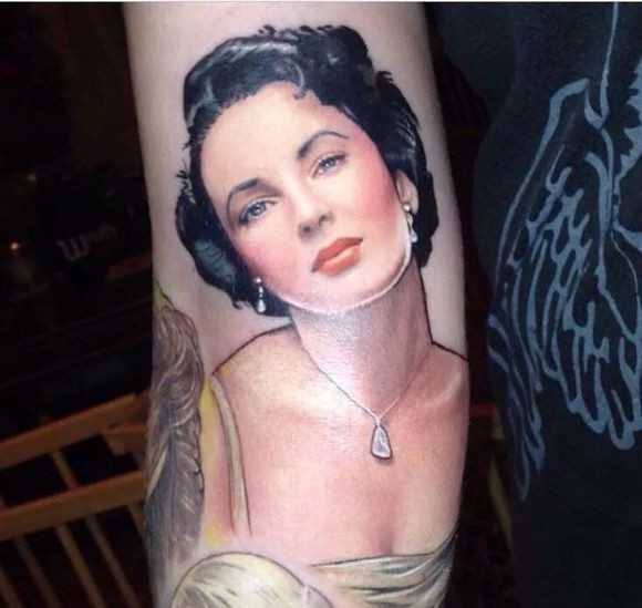 肌肤上的光影流年