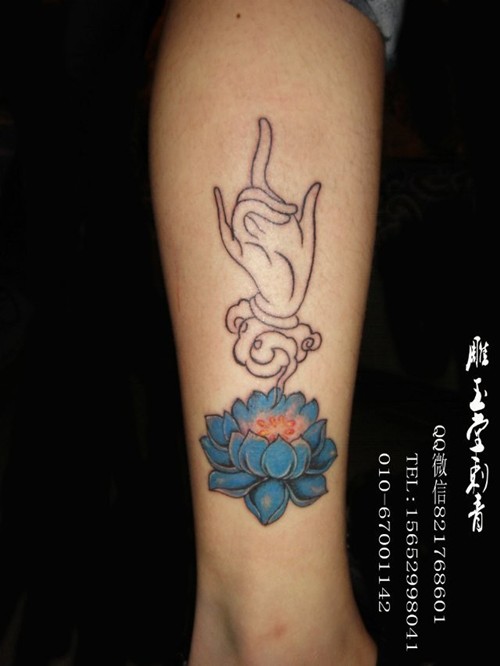 女生纹身 腹部纹身 腰部纹身