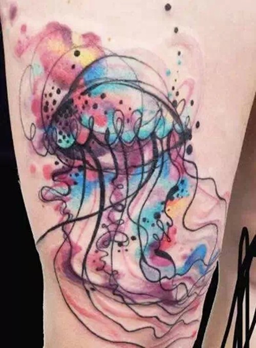 另类炫酷水母纹身