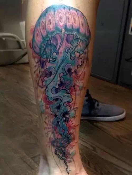 另类炫酷水母纹身