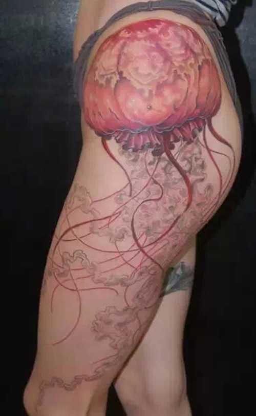 另类炫酷水母纹身