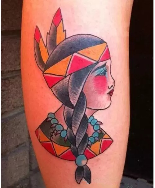 腿部经典欧美风纹身