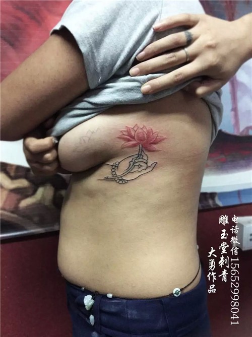 半甲纹身   后背纹身   腿部纹身