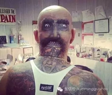 头面部另类创意纹身