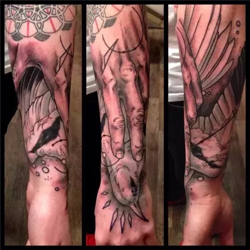 男士经典个性花臂纹身