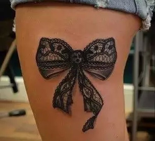 性感的蕾丝蝴蝶结纹身