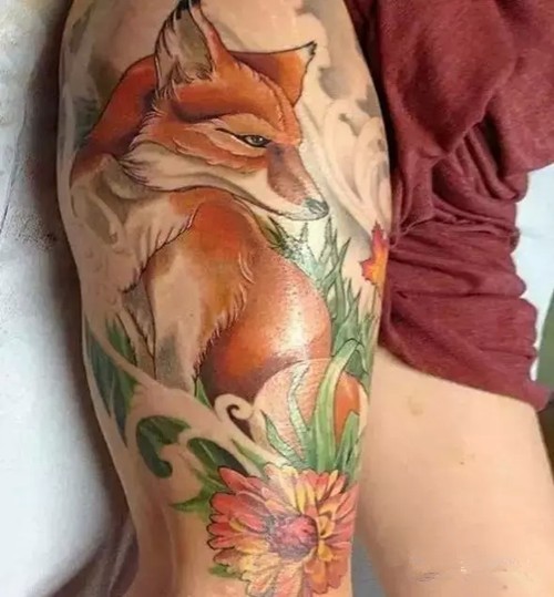 排漂亮的狐狸纹身