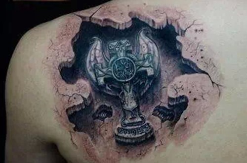 石刻纹身  岁月的历练