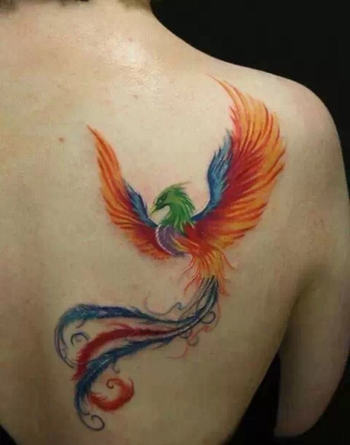 女生最爱的背部唯美纹身