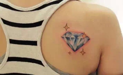 blingbling的钻石纹身