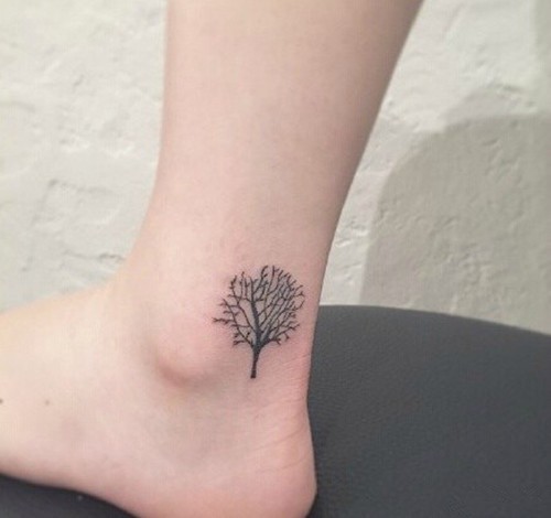 迷你脚踝小纹身