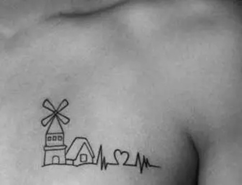 简单的心电图纹身