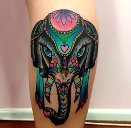 纹个不一样的膝盖纹身