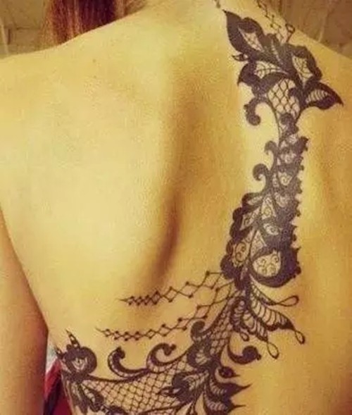 让女生们爱不释手的蕾丝纹身