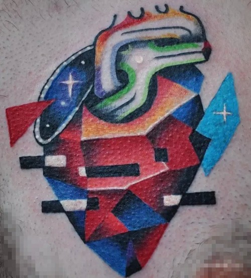 色彩斑斓的小纹身