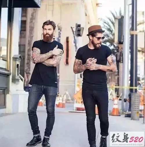 看欧美潮男玩转时尚纹身