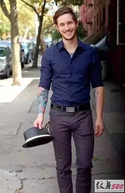 看欧美潮男玩转时尚纹身