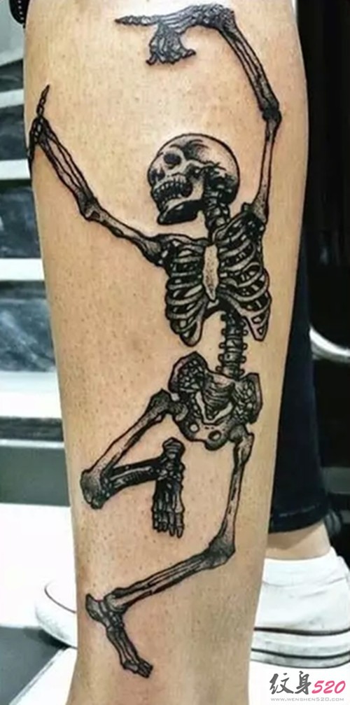调皮的骷髅纹身