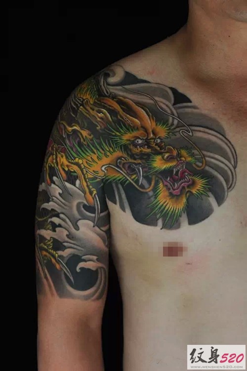 经典大气披肩龙纹身