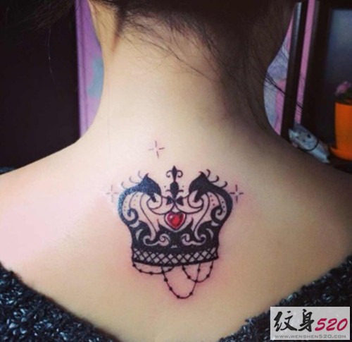 适合男女生的皇冠纹身图案大全