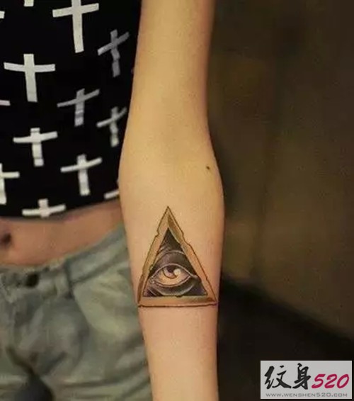 手臂特色上帝之眼纹身