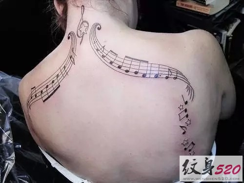 音符纹身  奏响青春的乐谱