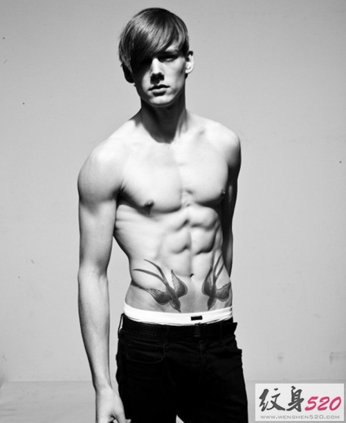 特色经典双燕纹身图片