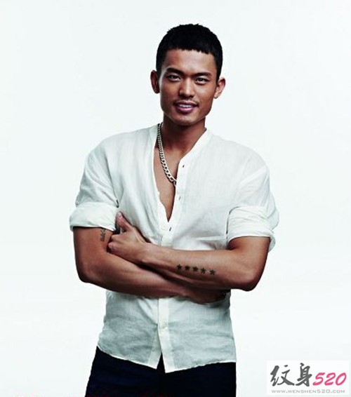 羽毛球国手林丹左臂五星纹身