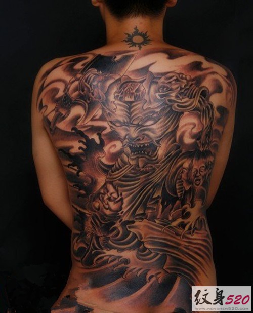 男士满背刑天纹身图案