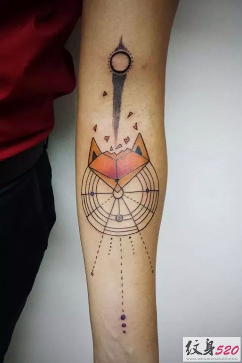 特色组合  几何线条纹身