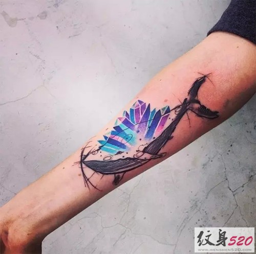 亮丽的泼墨水彩纹身图案