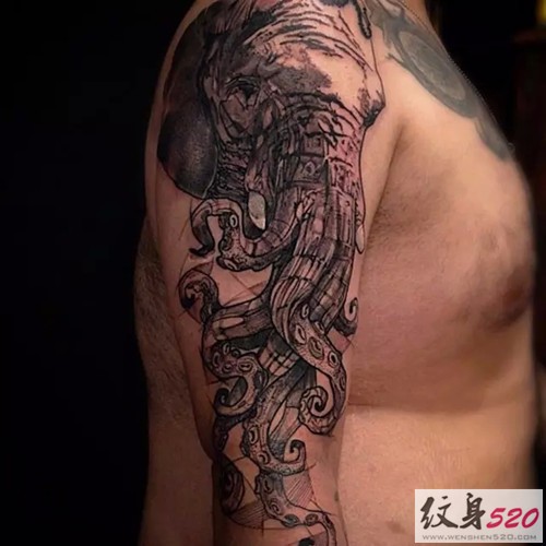 胳膊上的经典大象纹身图案