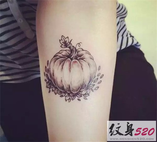 男生也能来个小清新纹身