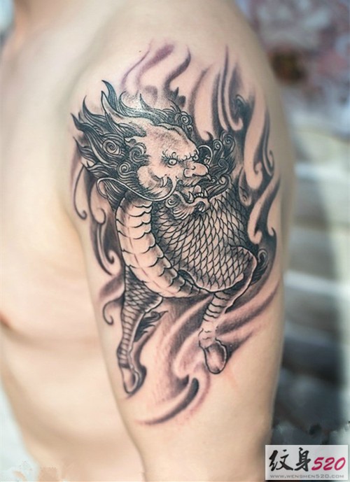 霸气大臂麒麟纹身