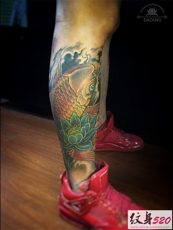 传统吉祥锦鲤鲤鱼包腿小腿纹身