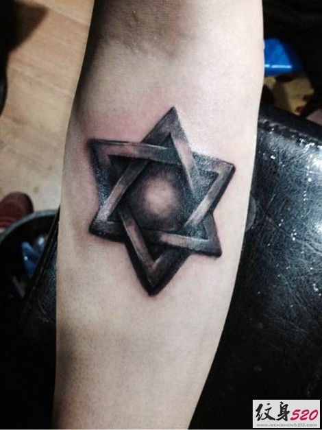 神圣纯洁的六芒星纹身图案大全