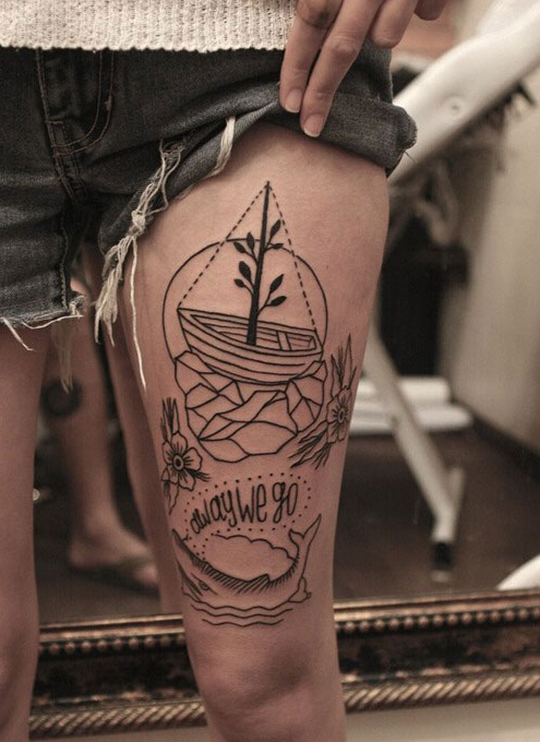 大腿几何帆船纹身图案