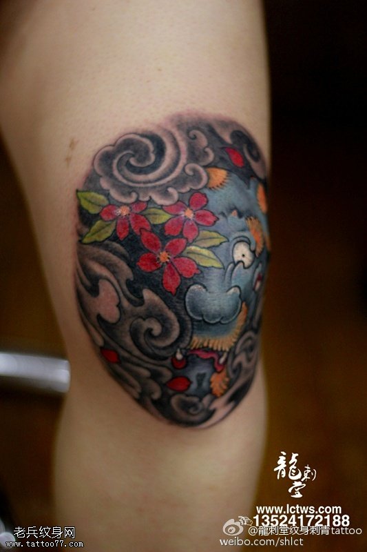 膝盖上的石狮子纹身图案